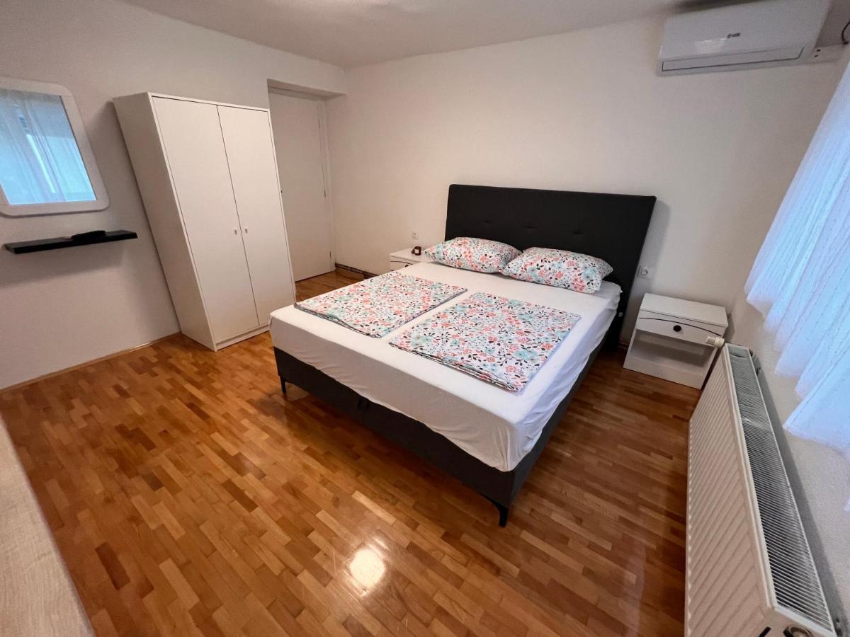 Guest House Kiwi Mostar Ngoại thất bức ảnh